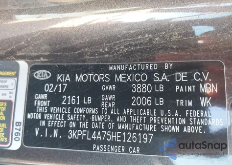 2017 Kia Forte Lx z USA, uszkodzony, nr VIN 3KPFL4A75HE126197